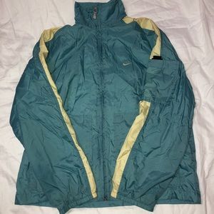 COPY - Vintage Nike windbreaker